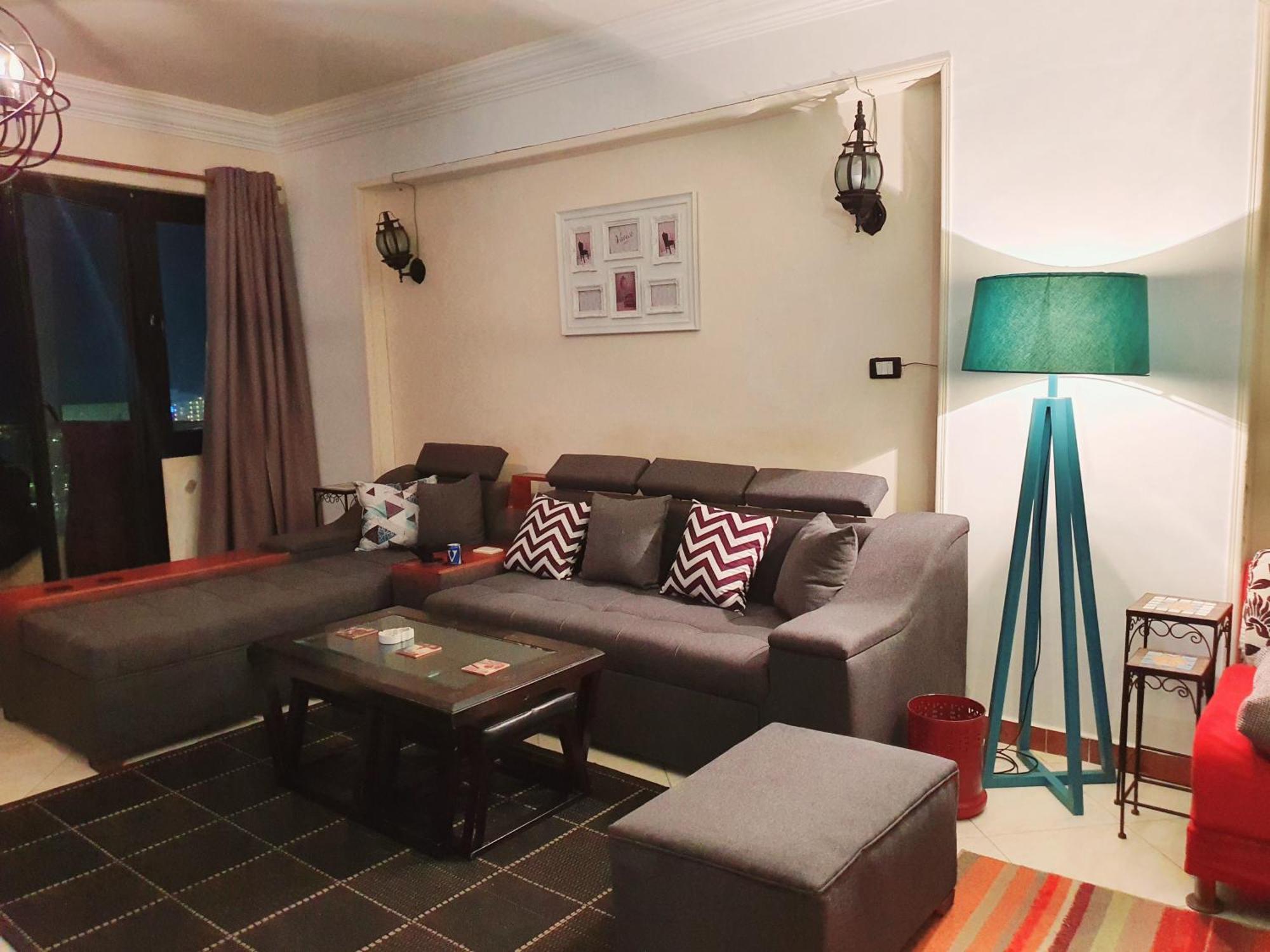 ( On The Sea In Alexander (montazah District Apartment